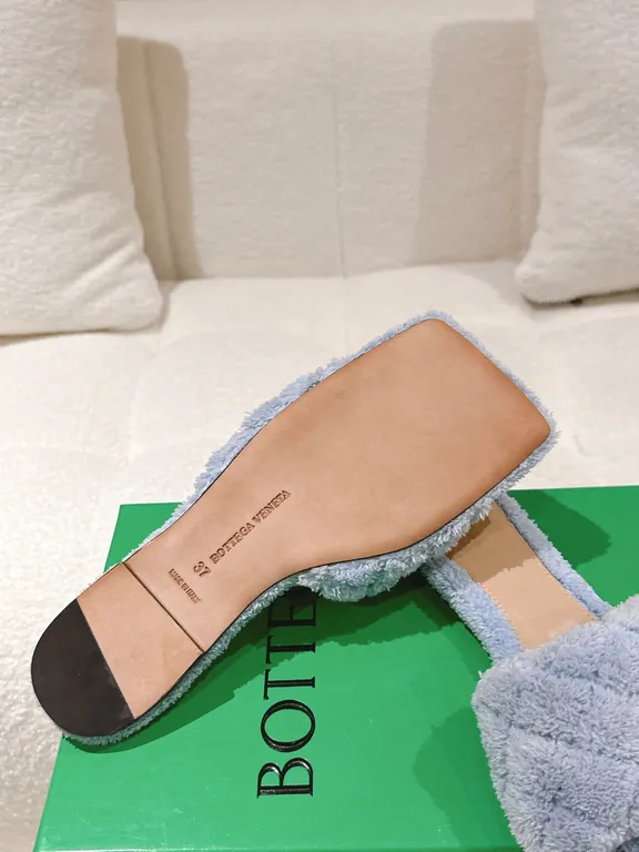 Bottega Veneta Shoe 